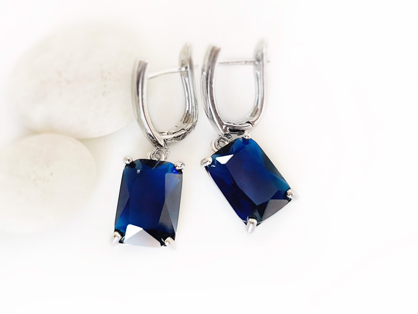 Emerald cut sapphire dangling earring, blue gemstone drop earrings, gift for her, gift for mom, September birthstone