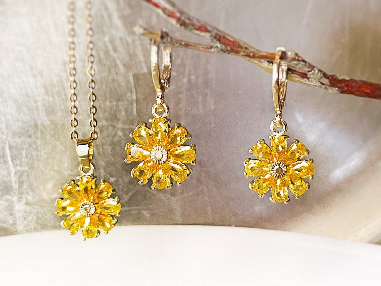 Citrine daisy 2pc jewelry set, yellow gemstone flower dangle earrings, citrine yellow earring necklace gift set, November birthstone gift