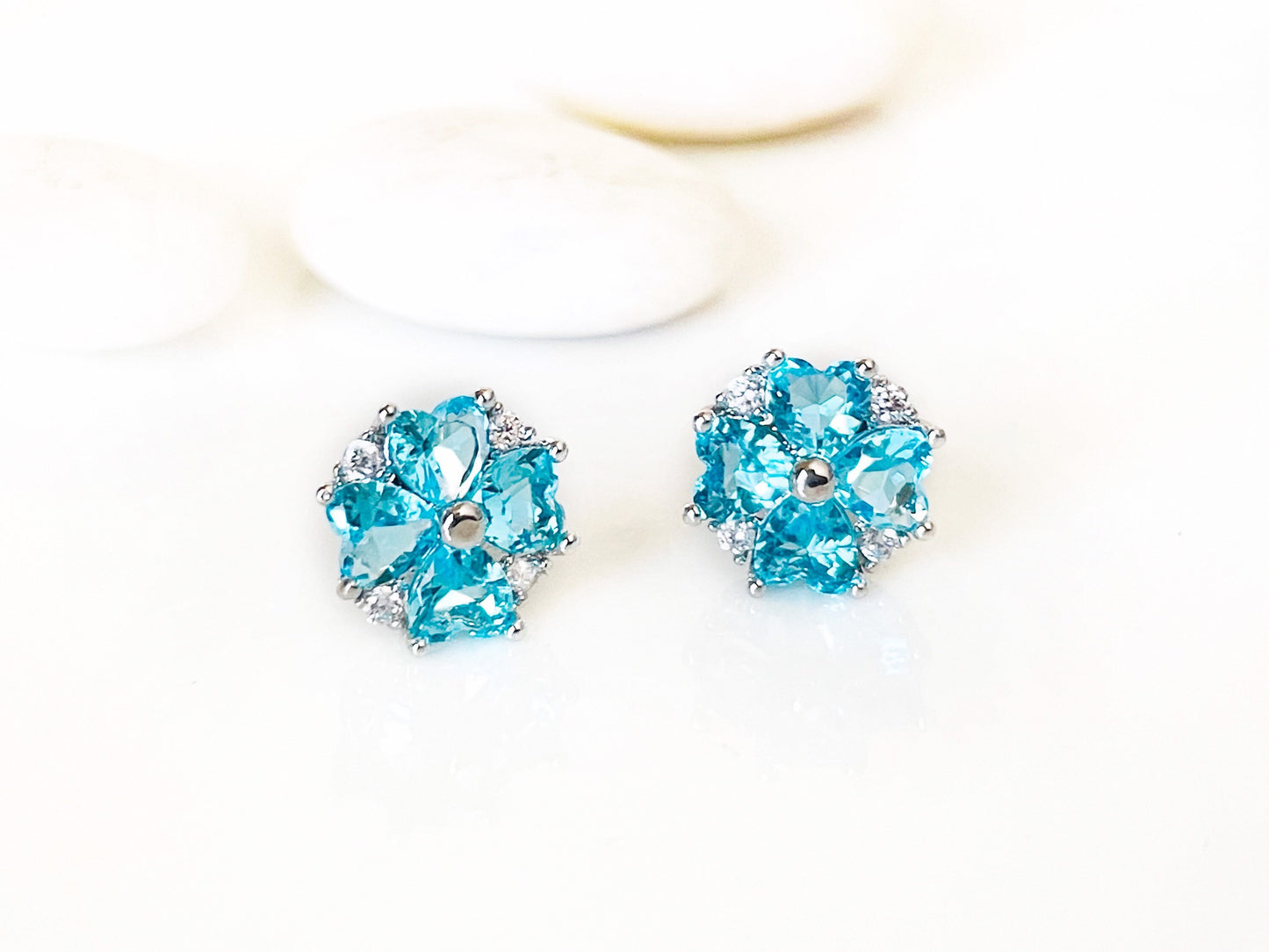 Small blue topaz flower stud earrings, blue gemstone flower stud earring, December birthstone, gift for mom, gift for her