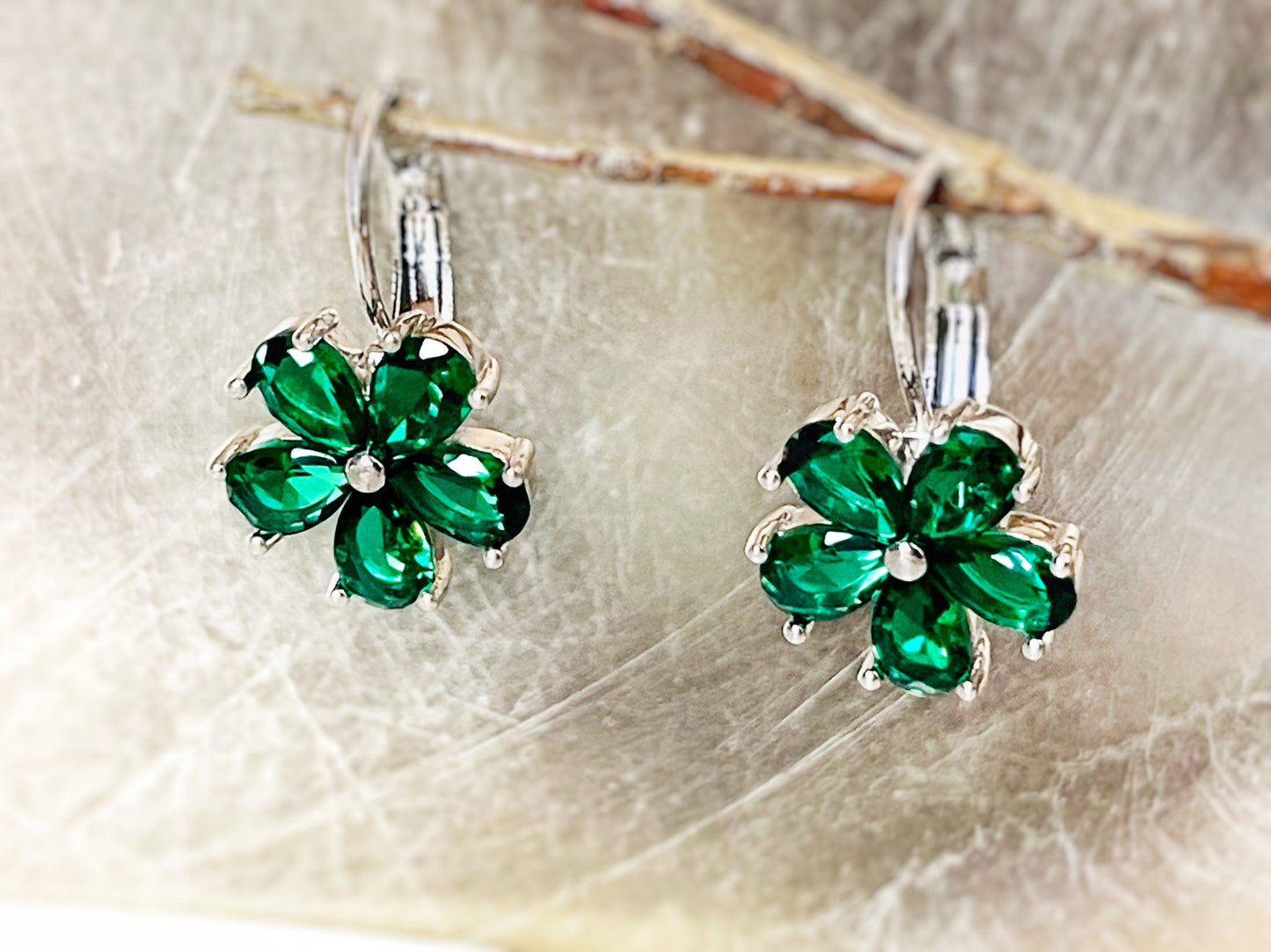 Emerald flower lever back earrings, green gemstone flower earrings, May birthstone earrings, gift for her, gift for mom