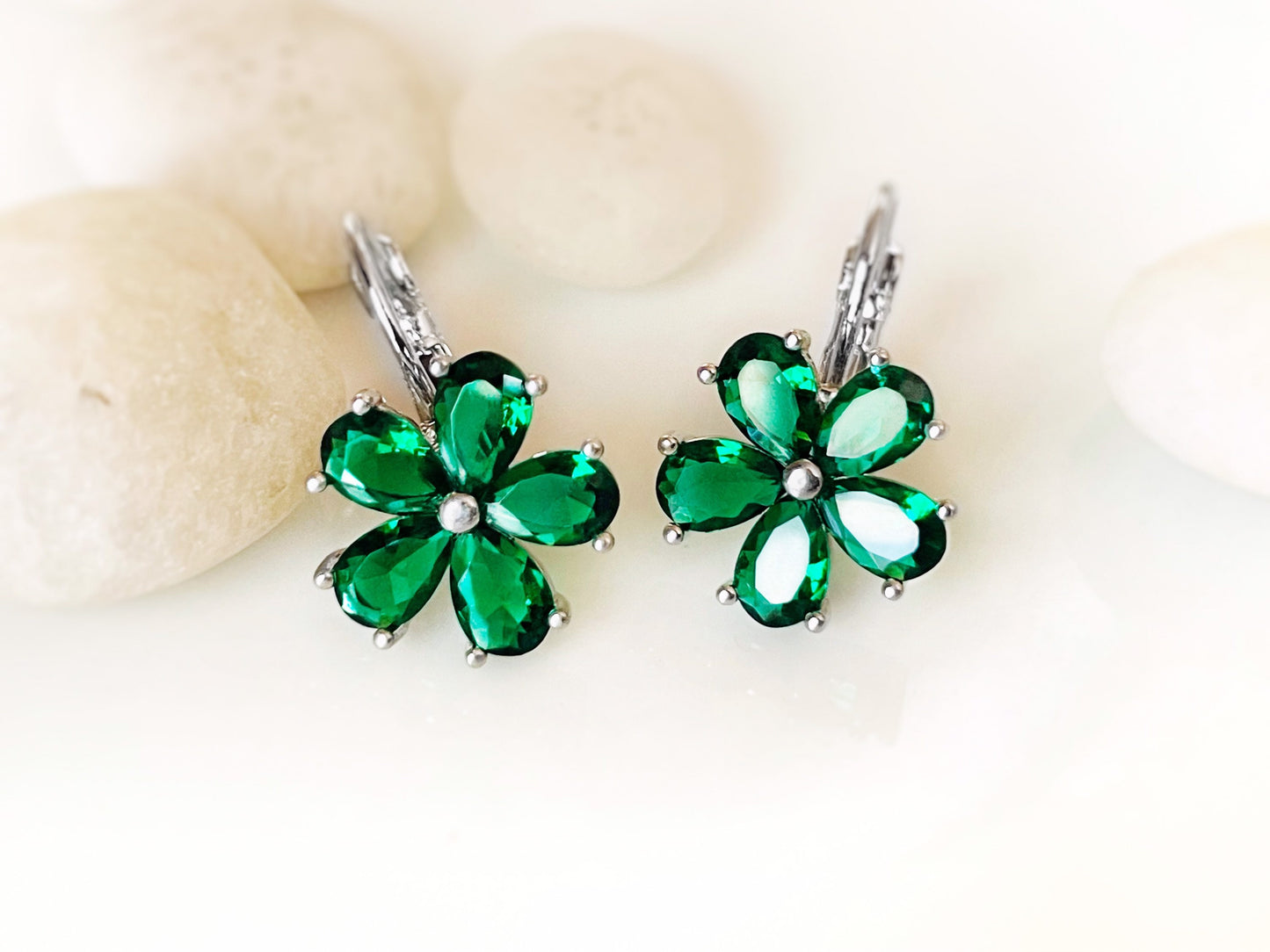 Emerald flower lever back earrings, green gemstone flower earrings, May birthstone earrings, gift for her, gift for mom