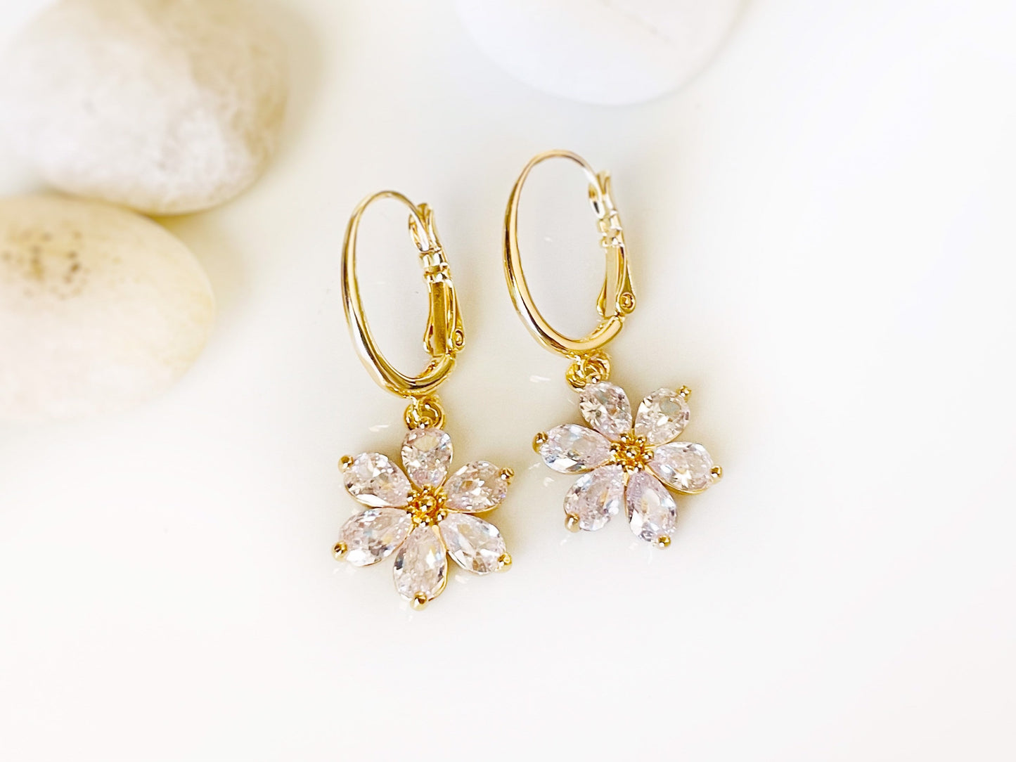 White sapphire flower dangle earrings, white flower gold drop earrings, April birthstone earrings, gift for mom, gift for her
