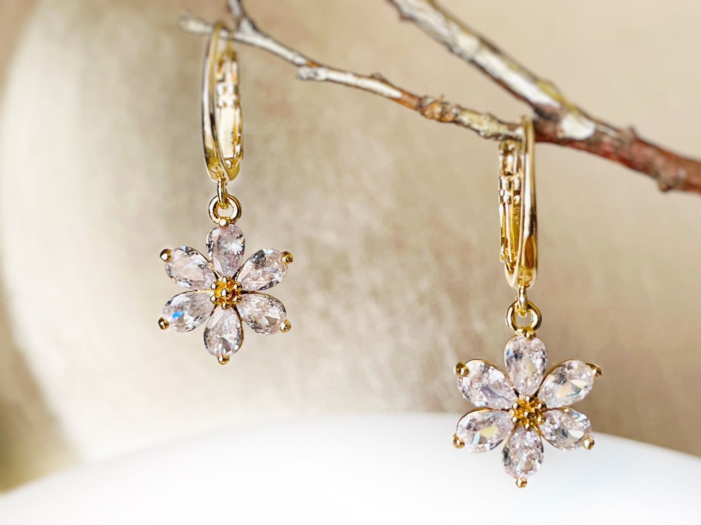 White sapphire flower dangle earrings, white flower gold drop earrings, April birthstone earrings, gift for mom, gift for her