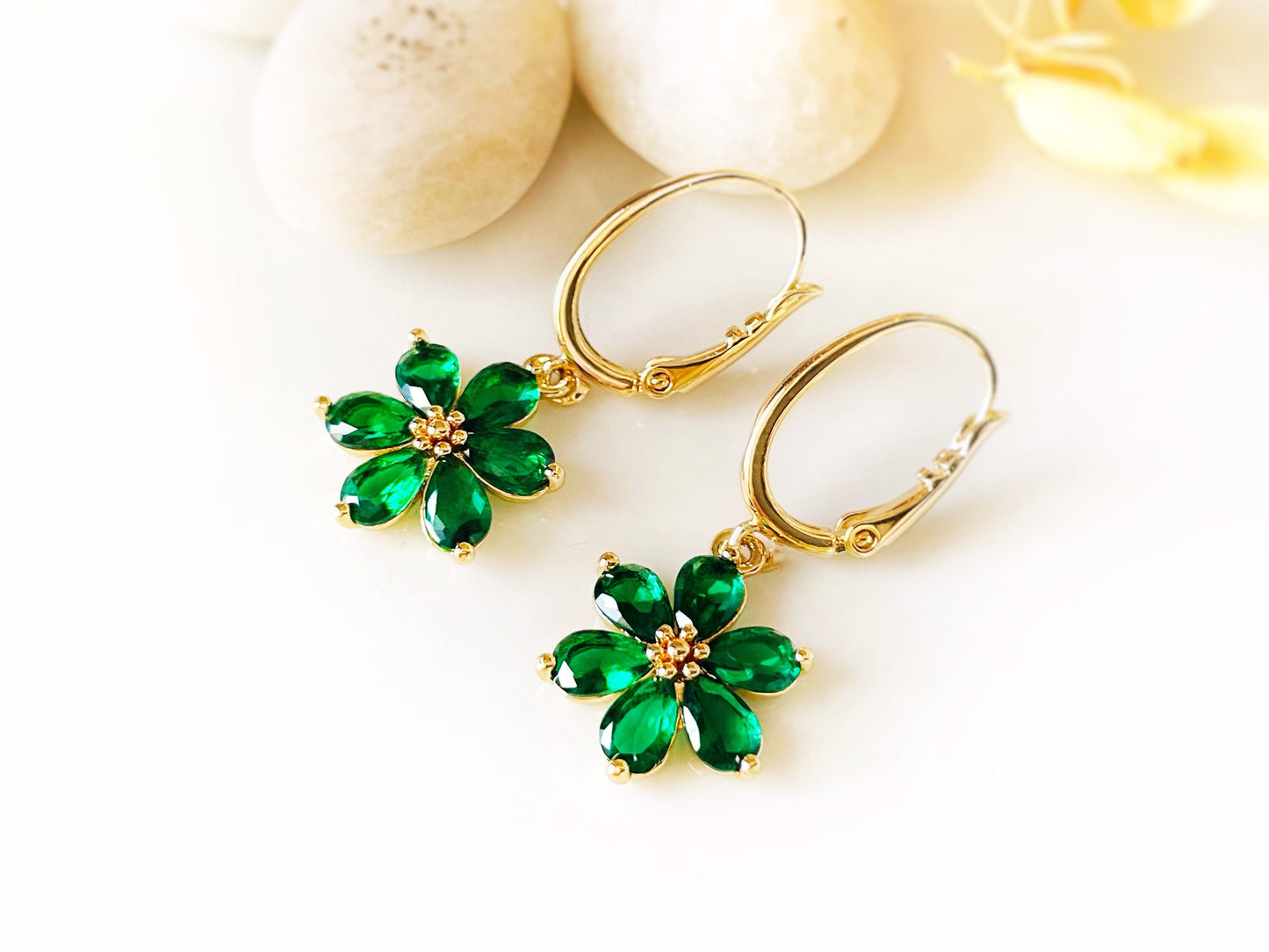 Emerald flower dangle earrings in 14k gold, green flower gold drop earrings, May birthstone earrings, gift for mom, gift for her