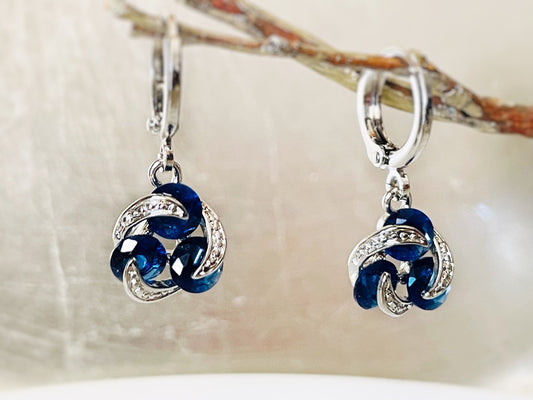 Three stone love knot sapphire dangle earrings, cluster dark blue gemstone drop earrings, September birthstone, gift for her, gift for girl