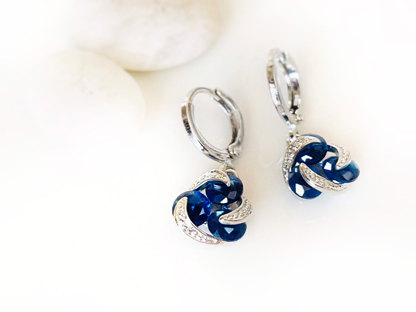 Three stone love knot sapphire dangle earrings, cluster dark blue gemstone drop earrings, September birthstone, gift for her, gift for girl