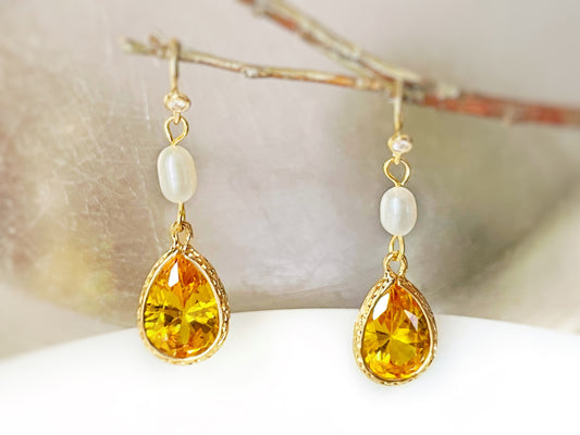 Citrine pearl long dangle earrings gold, yellow crystal pearl bridal earrings, gift for her, November birthstone, bridesmaids earrings