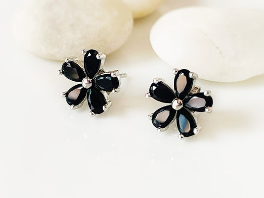 Small onyx flower stud earrings, black gemstone flower studs, gift for her, gift for girls