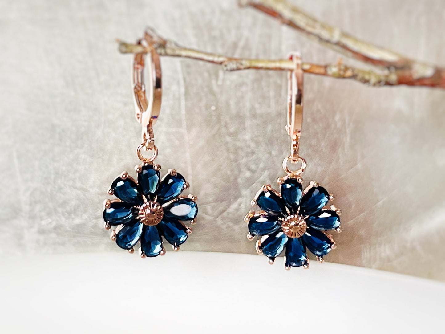 Blue sapphire flower dangle earrings, blue gemstone daisy floral earrings, September birthstone earring, gift for mom, gift for her