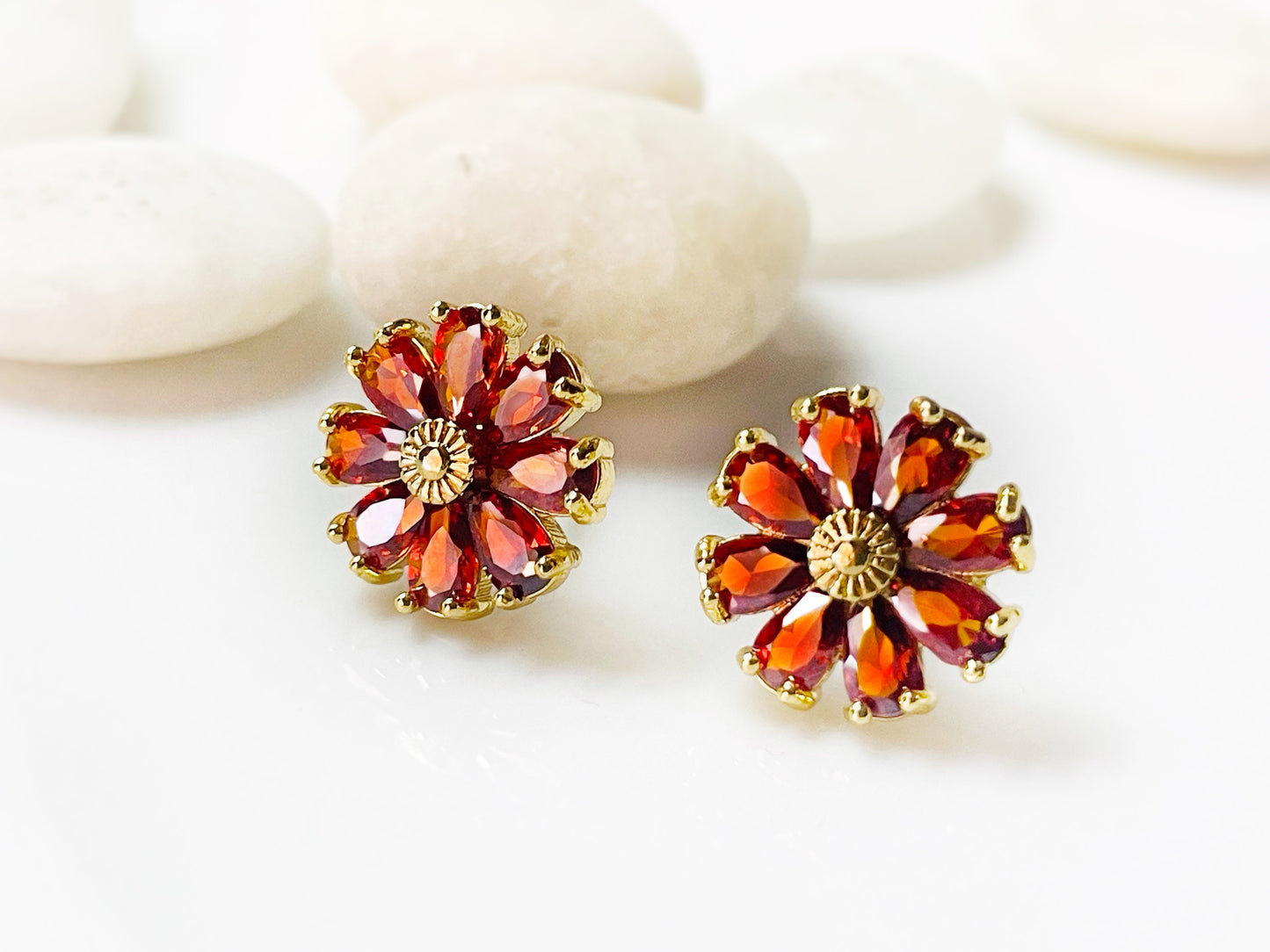 Garnet flower stud earrings 925 silver posts, red daisy flower stud earrings, January birthstone earrings, gift for mom, gift for her